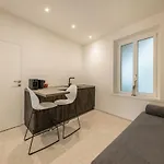 App 1 Palazzo Cavour